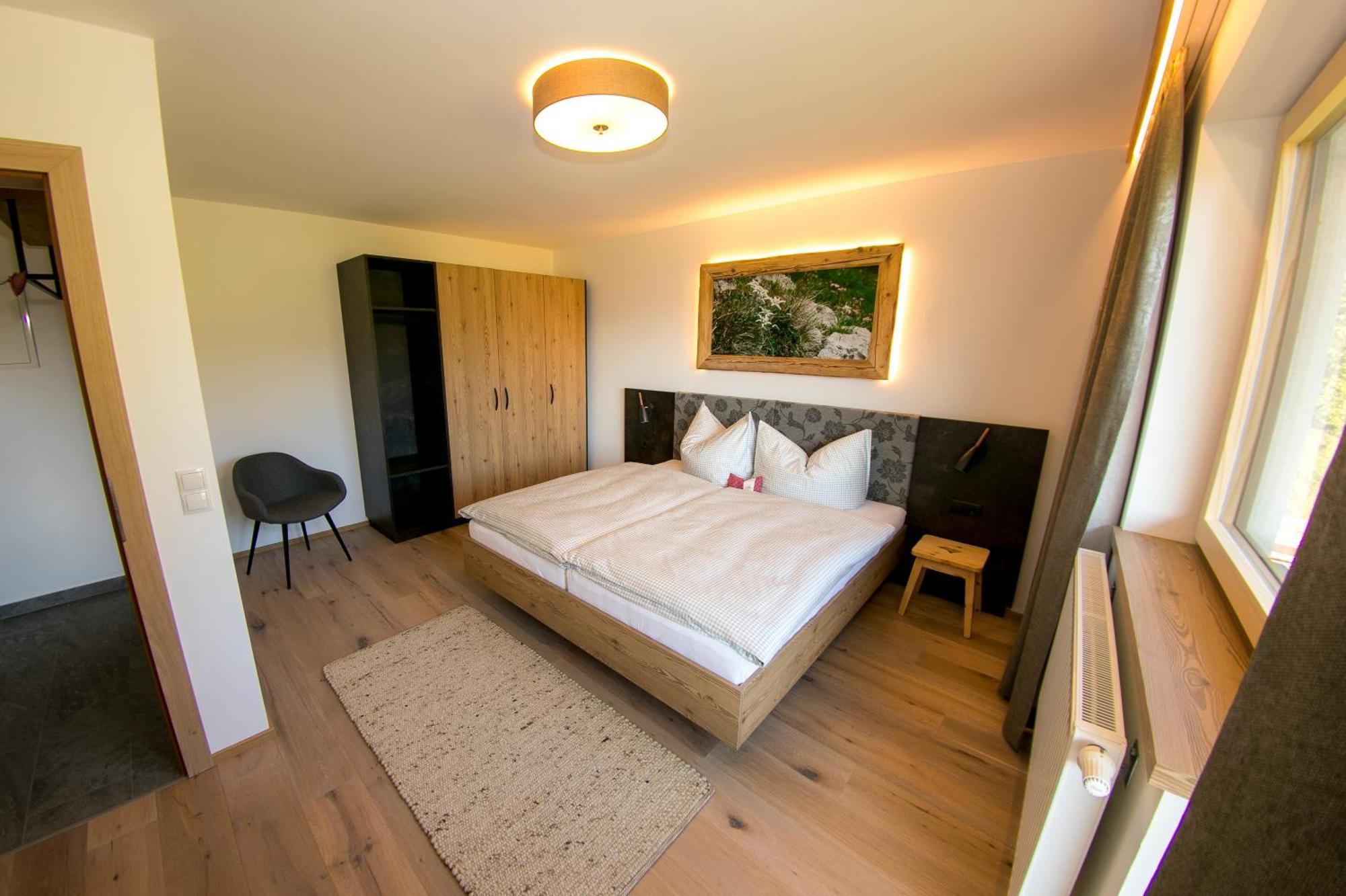 Apartment Wiesenhof - NATUR&WEITBLICK über Innsbruck - Ladestation für Elektroautos Habitación foto